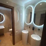 מלון Mirarti Boutique - Witamy 3*