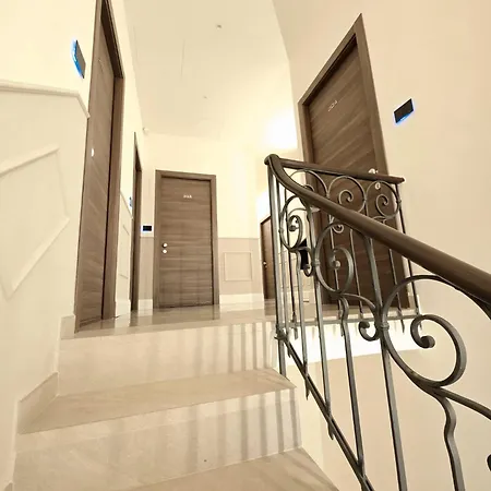 Mirarti Boutique - Witamy 3* Rapallo