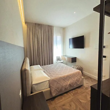 Mirarti Boutique - Witamy 3*
