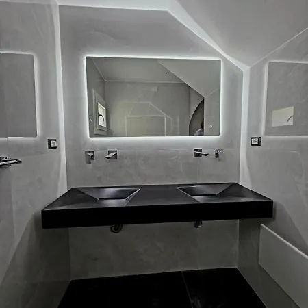 Отель Mirarti Boutique Hotel - Witamy 3*