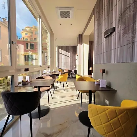 Mirarti Boutique Hotel - Witamy 3*
