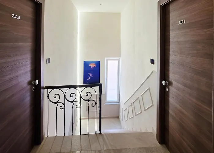 Hotel Mirarti Boutique - Witamy 3*